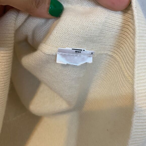 Banana Republic 100% Cashmere Cream Turtleneck Sweater Women’s Small Soft Luxe - Picture 4 of 7